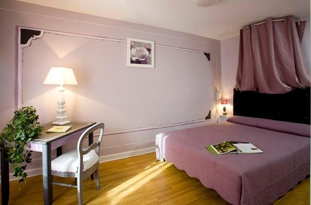 Le Rivalet Hotel Montaigut-le-Blanc  Phòng bức ảnh
