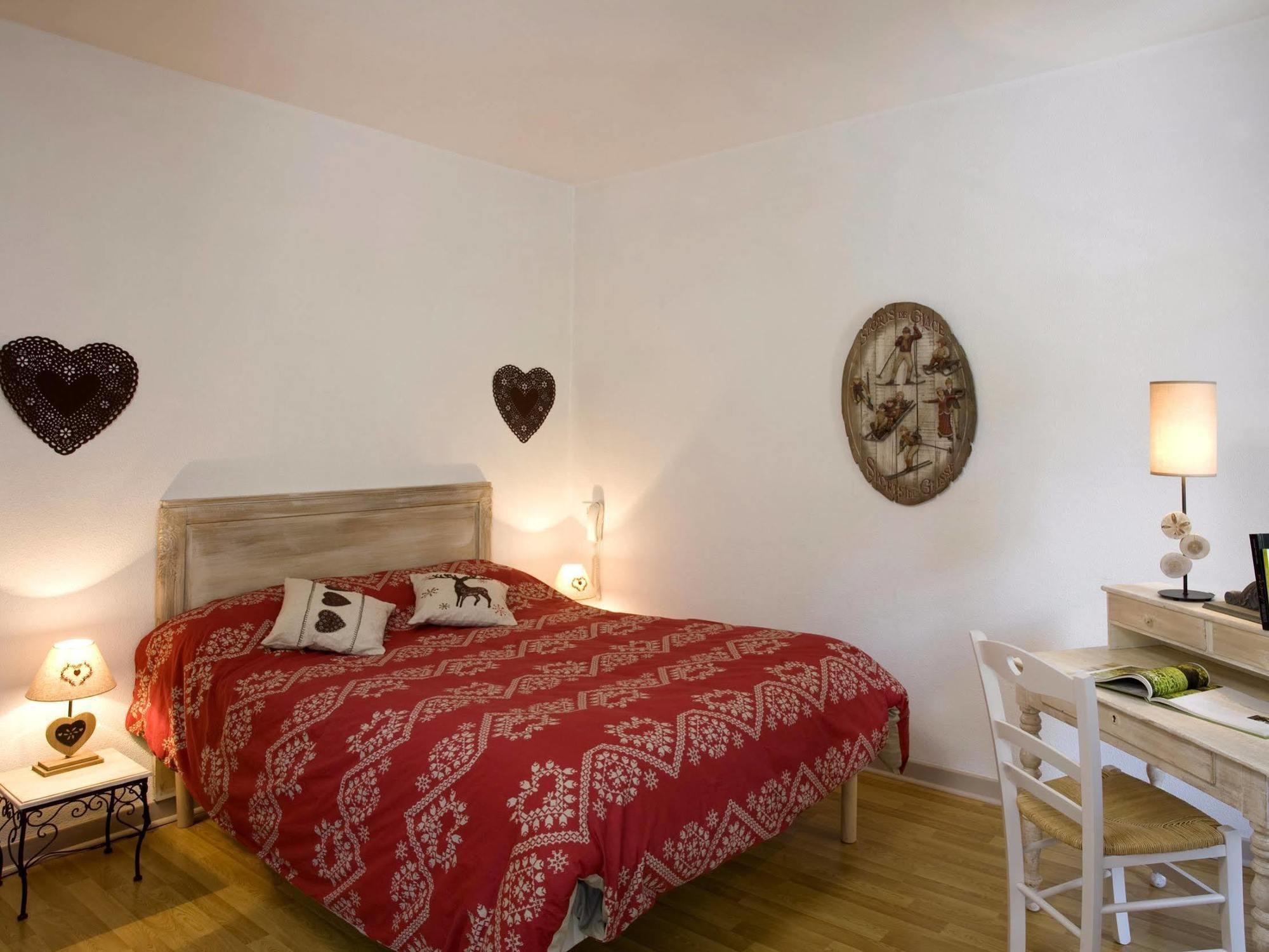 Le Rivalet Hotel Montaigut-le-Blanc  Ngoại thất bức ảnh